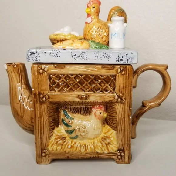 World Bazaars Hen House Mini Teapot Chicken Eggs Milk‎ Carrot Ceramic 3D - Picture 14 of 14
